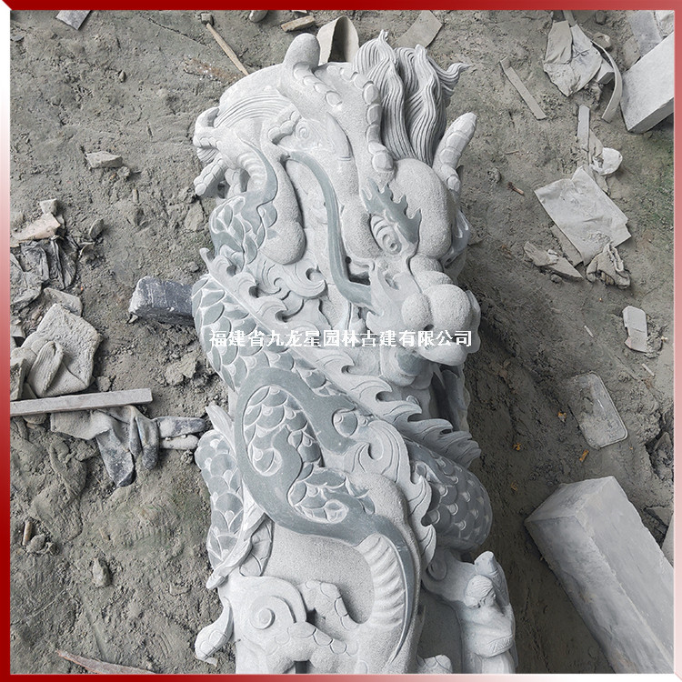 1617334608533635.jpg 大門石雕龍柱圖片